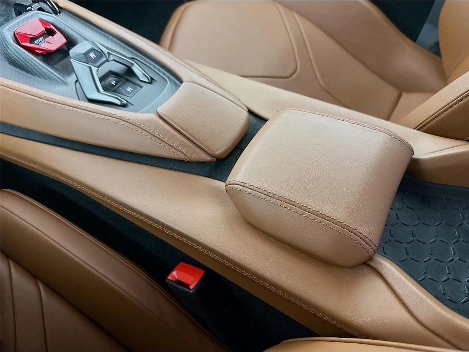 2024 Lamborghini Revuelto - Image 8 of 31