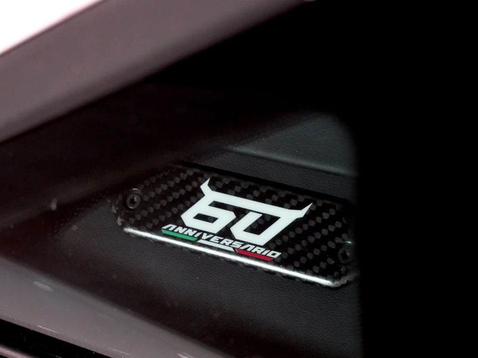 2024 Lamborghini Revuelto - Image 22 of 31