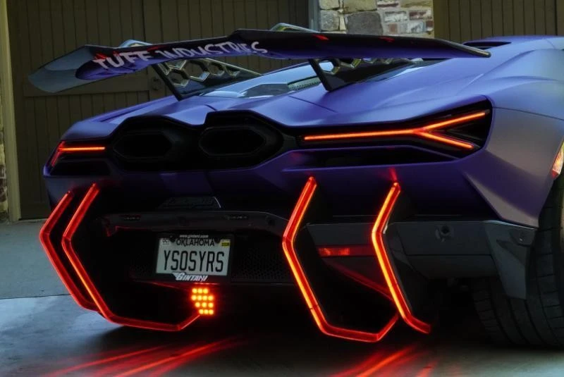 2024 Lamborghini Revuelto - Image 18 of 31