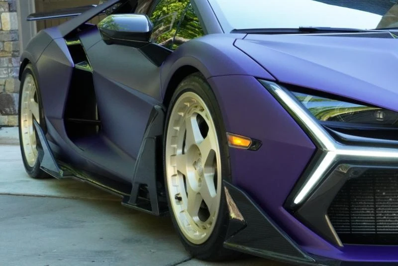 2024 Lamborghini Revuelto - Image 21 of 31