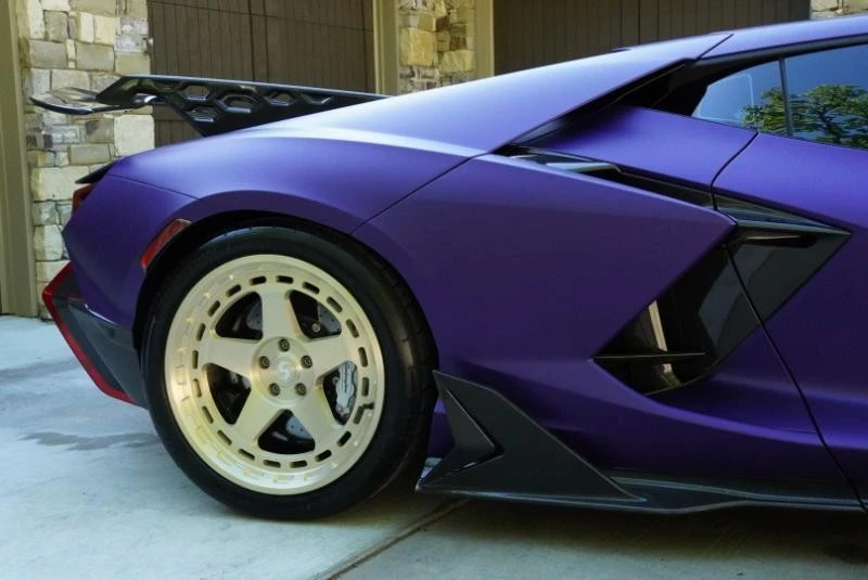 2024 Lamborghini Revuelto - Image 30 of 31