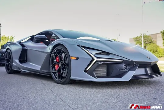 2024 Lamborghini Revuelto HPEV