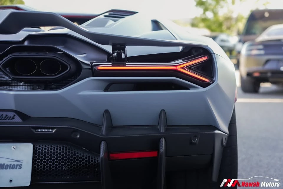 2024 Lamborghini Revuelto - Image 5 of 10