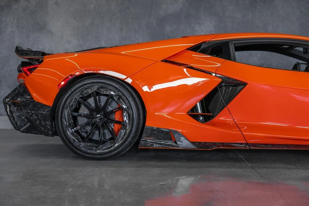 2024 Lamborghini Revuelto - Image 10 of 31