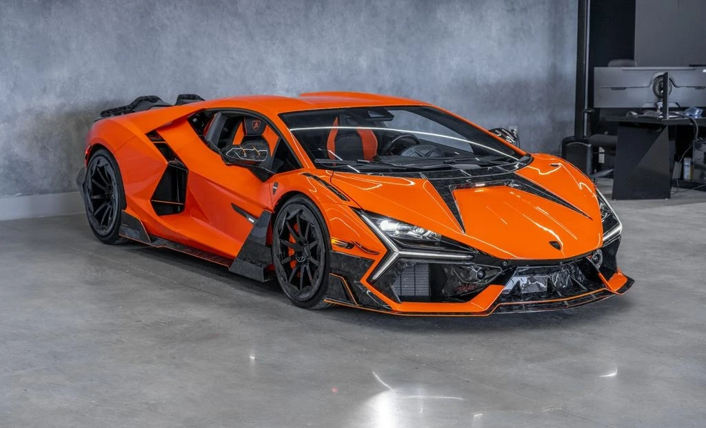 2024 Lamborghini Revuelto - Image 3 of 31