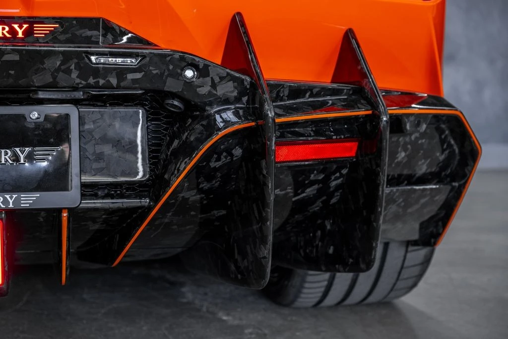 2024 Lamborghini Revuelto - Image 22 of 31