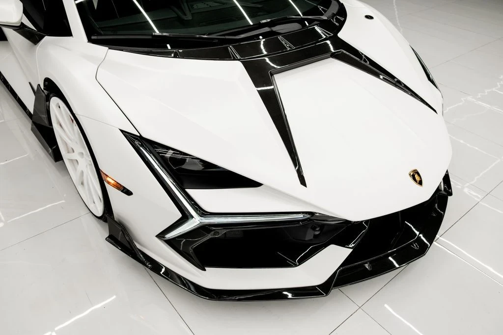 2024 Lamborghini Revuelto - Image 8 of 21