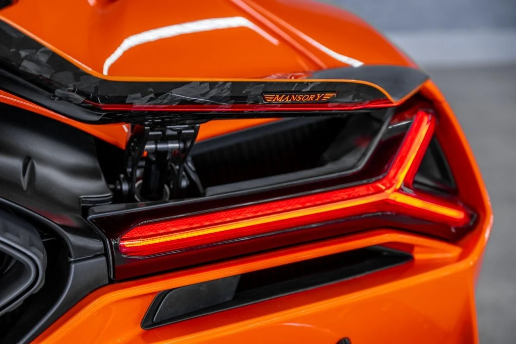 2024 Lamborghini Revuelto - Image 23 of 31
