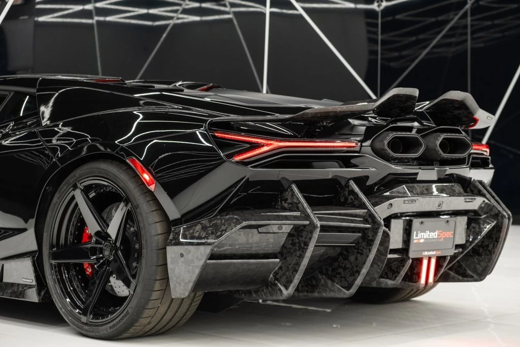 2024 Lamborghini Revuelto - Image 18 of 21