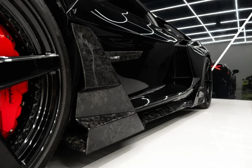 2024 Lamborghini Revuelto - Image 9 of 21