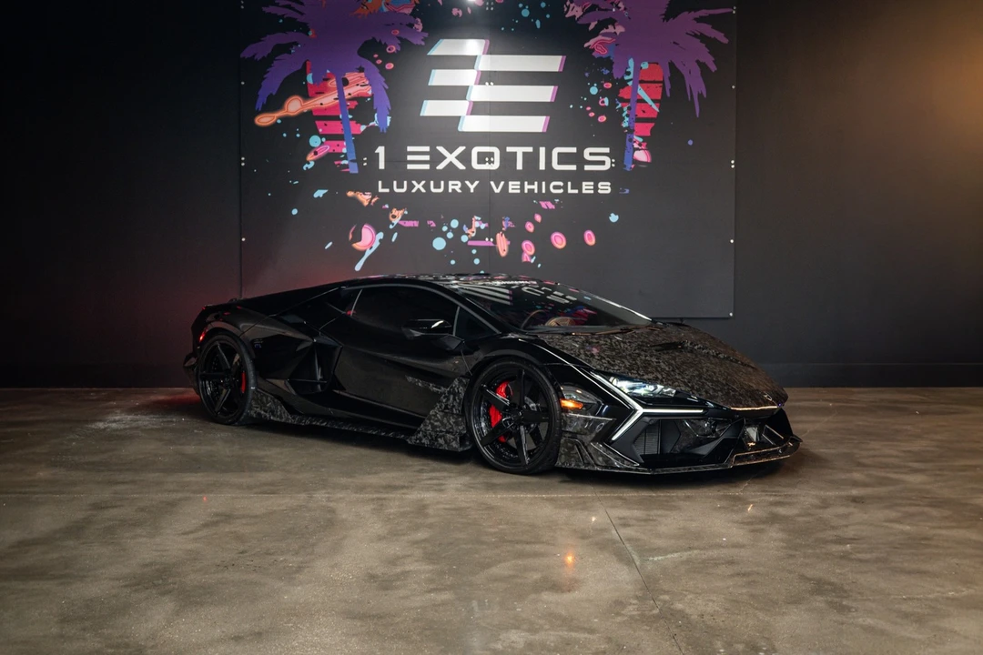 2024 Lamborghini Revuelto - Image 6 of 25