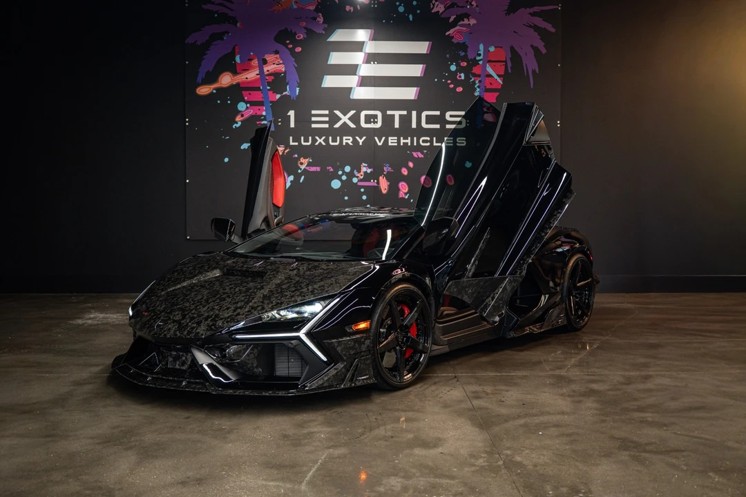 2024 Lamborghini Revuelto - Image 4 of 25