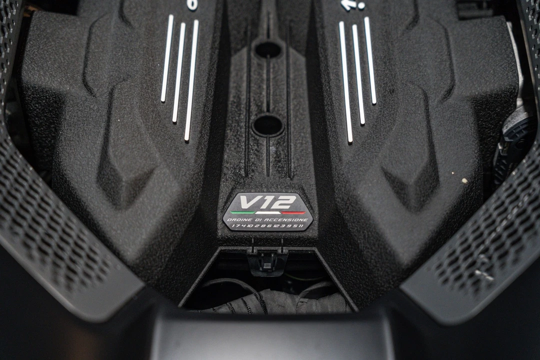 2024 Lamborghini Revuelto - Image 25 of 25