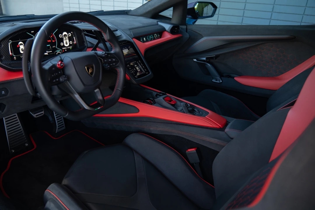 2024 Lamborghini Revuelto - Image 5 of 21