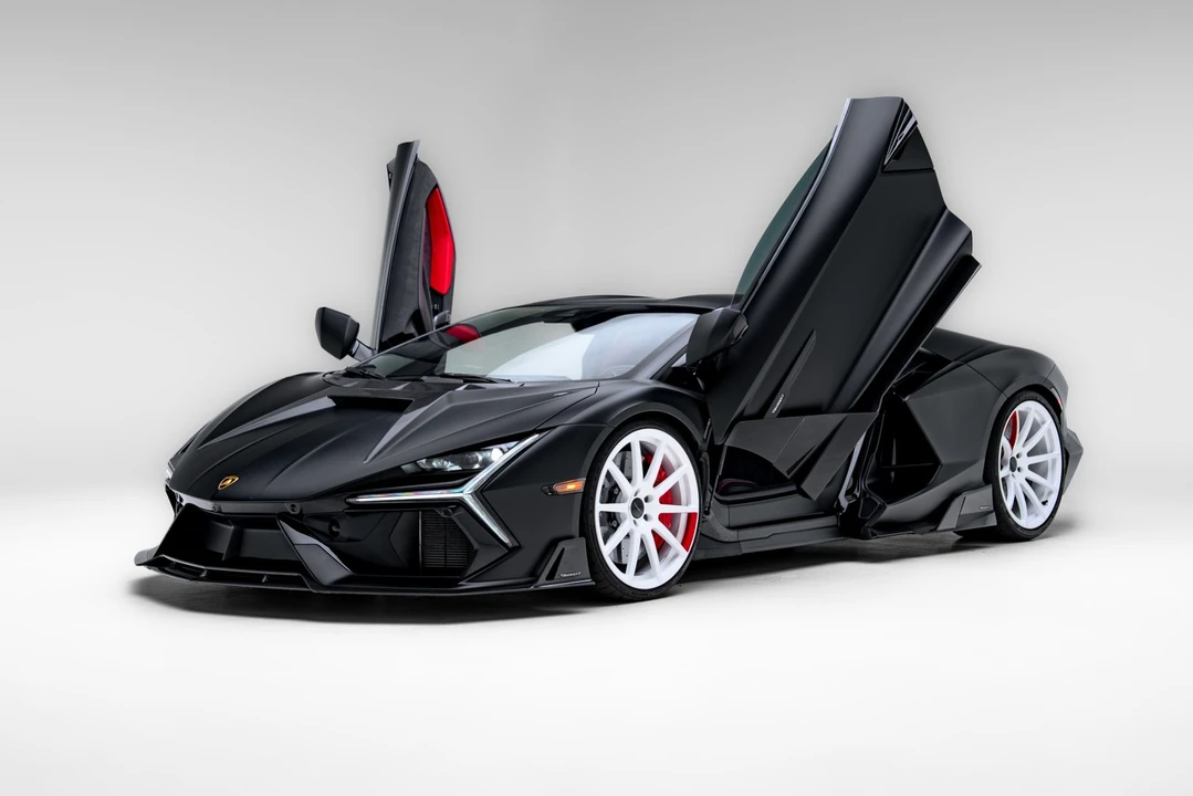 2024 Lamborghini Revuelto - Image 7 of 31