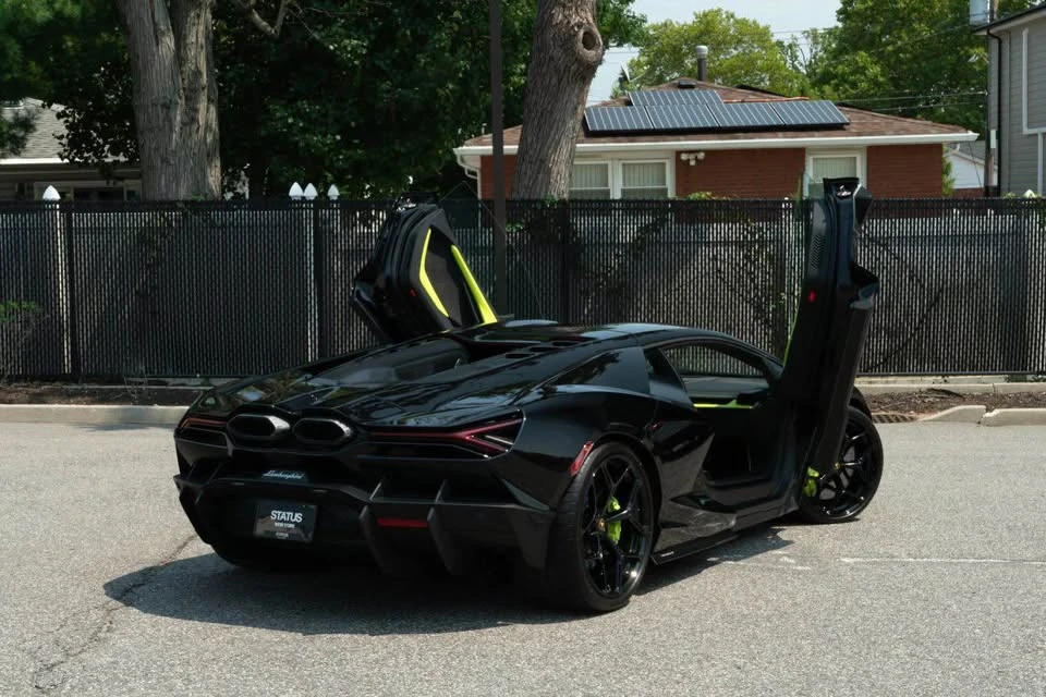 2024 Lamborghini Revuelto - Image 6 of 16