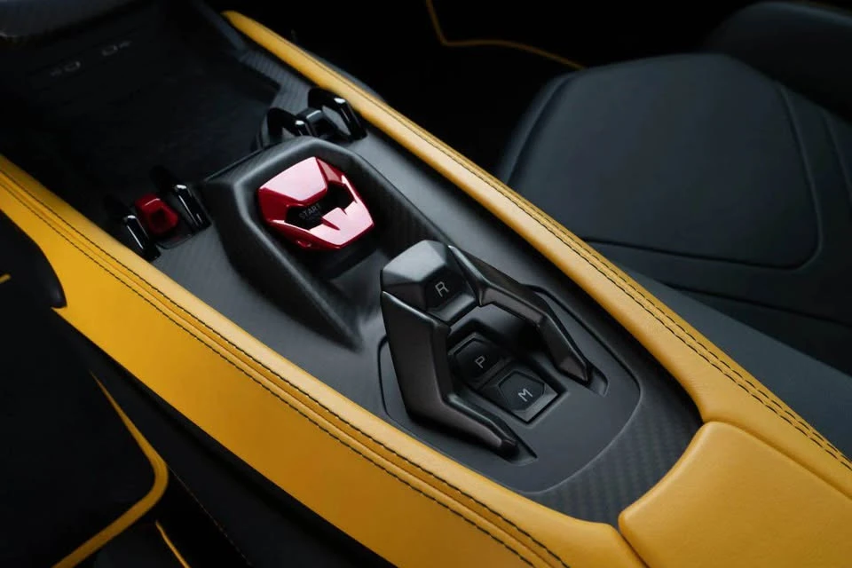 2024 Lamborghini Revuelto - Image 11 of 15