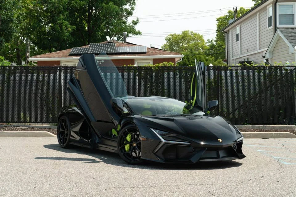 2024 Lamborghini Revuelto - Image 2 of 16