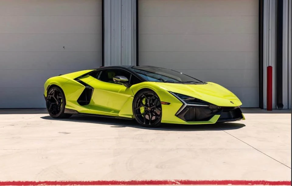 2024 Lamborghini Revuelto - Image 2 of 4