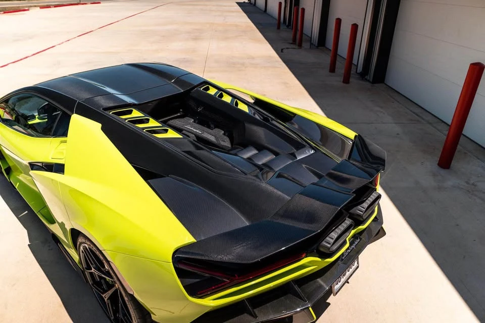 2024 Lamborghini Revuelto - Image 4 of 4