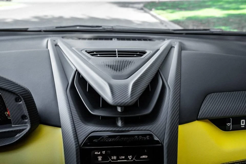 2024 Lamborghini Revuelto - Image 19 of 19