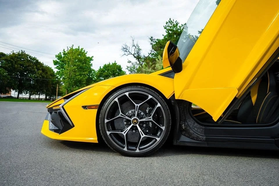2024 Lamborghini Revuelto - Image 4 of 19