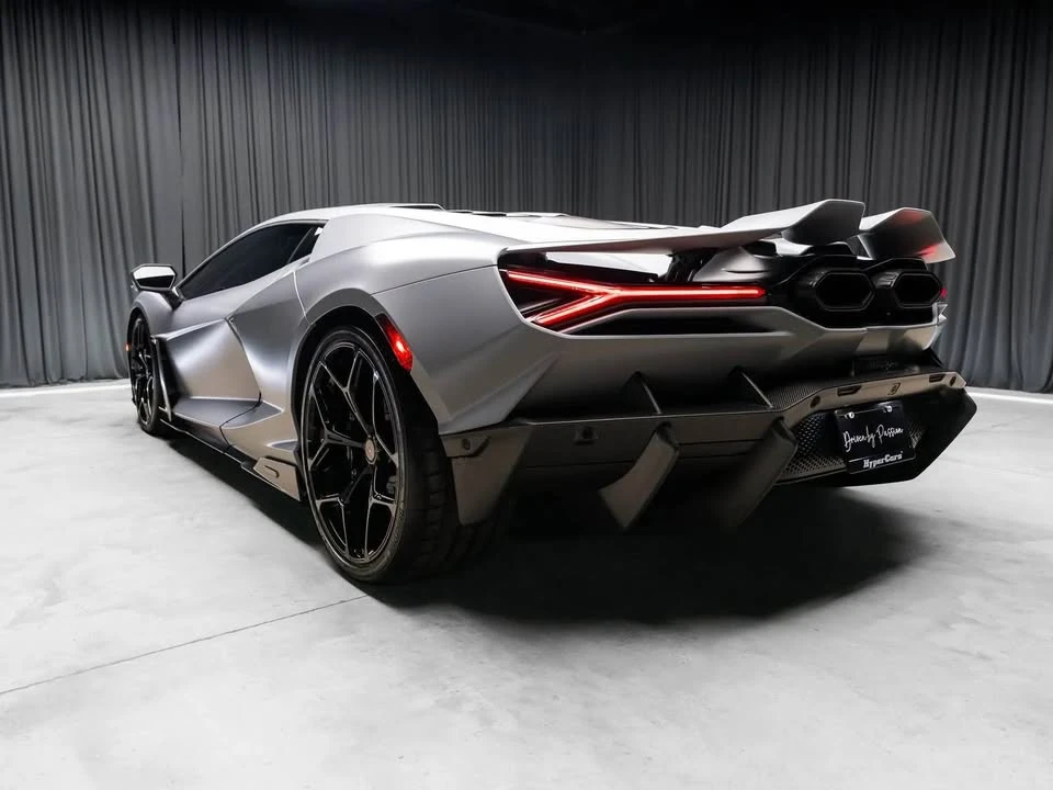 2024 Lamborghini Revuelto - Image 19 of 20