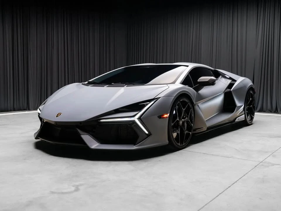 2024 Lamborghini Revuelto - Image 2 of 20