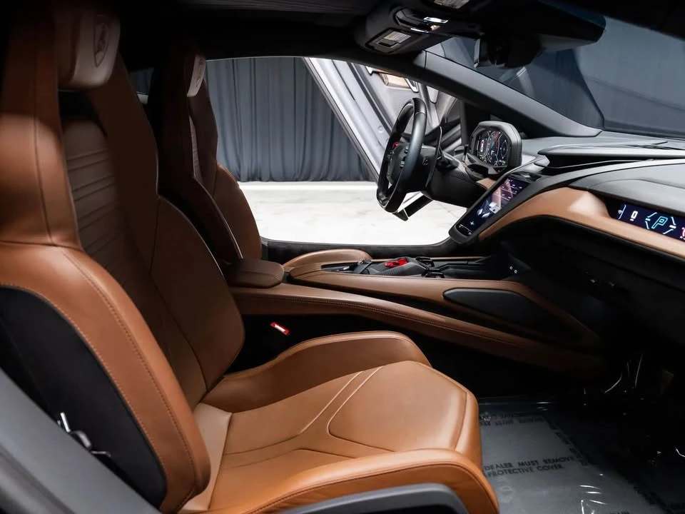 2024 Lamborghini Revuelto - Image 15 of 20