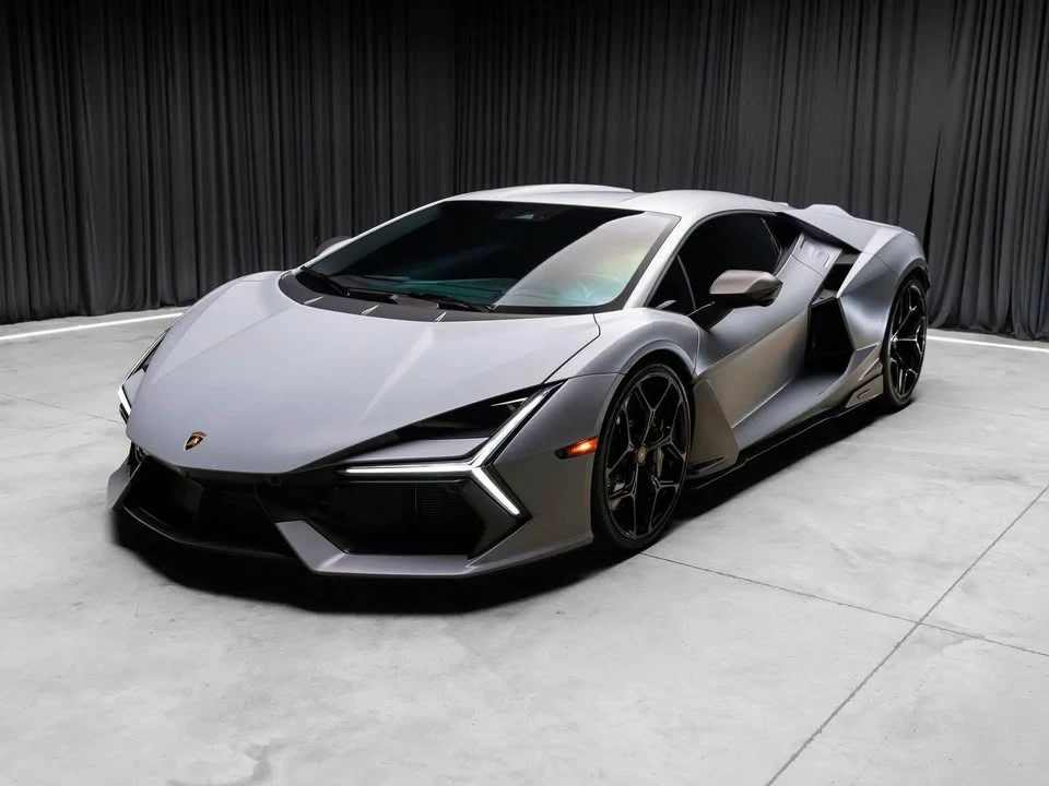 2024 Lamborghini Revuelto - Image 12 of 20