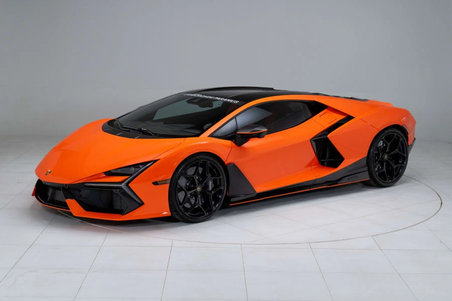 2024 Lamborghini Revuelto - Image 6 of 31