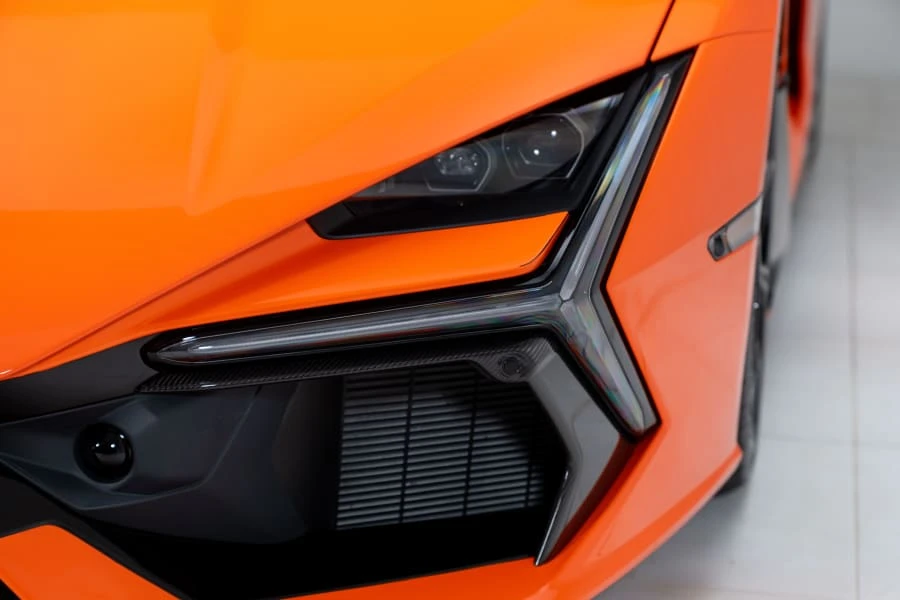 2024 Lamborghini Revuelto - Image 16 of 31