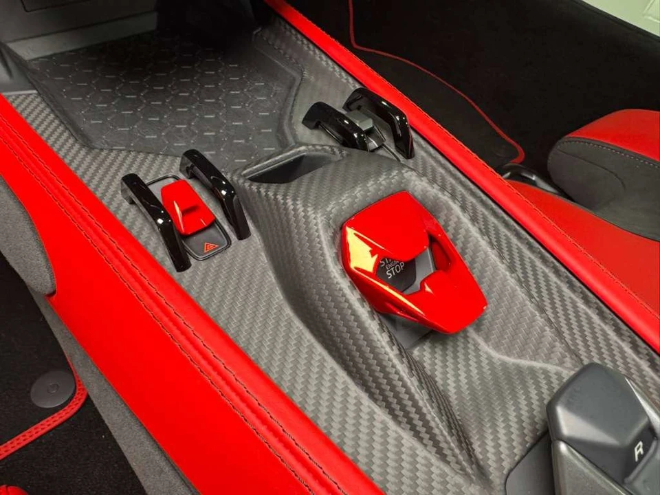 2024 Lamborghini Revuelto - Image 29 of 31