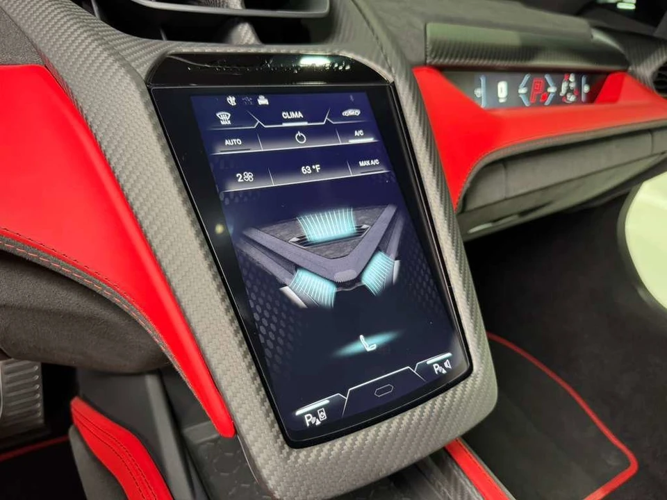 2024 Lamborghini Revuelto - Image 26 of 31
