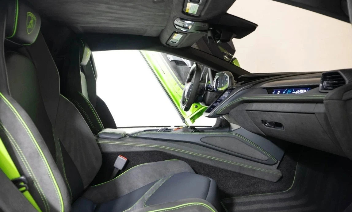 2024 Lamborghini Revuelto - Image 7 of 8