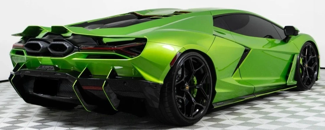 2024 Lamborghini Revuelto - Image 4 of 8