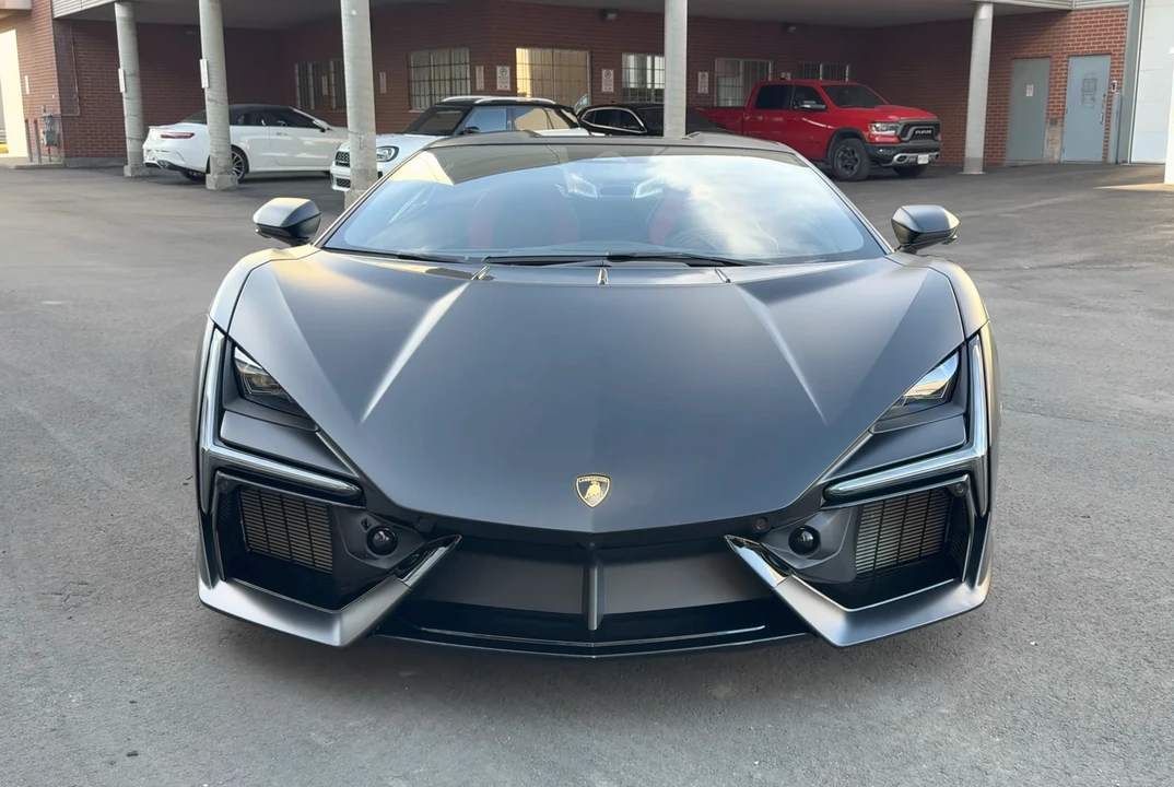 2024 Lamborghini Revuelto - Image 13 of 31