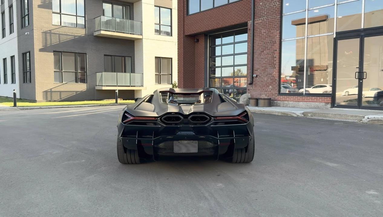 2024 Lamborghini Revuelto - Image 22 of 31
