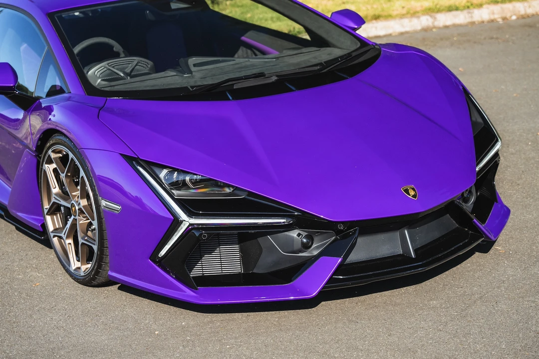 2024 Lamborghini Revuelto - Image 7 of 31