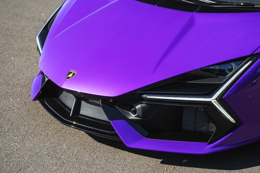 2024 Lamborghini Revuelto - Image 9 of 31
