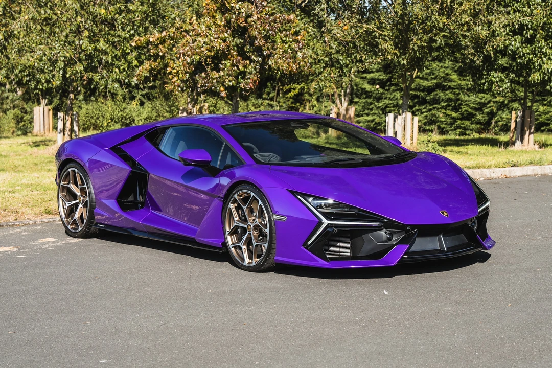 2024 Lamborghini Revuelto - Image 22 of 31