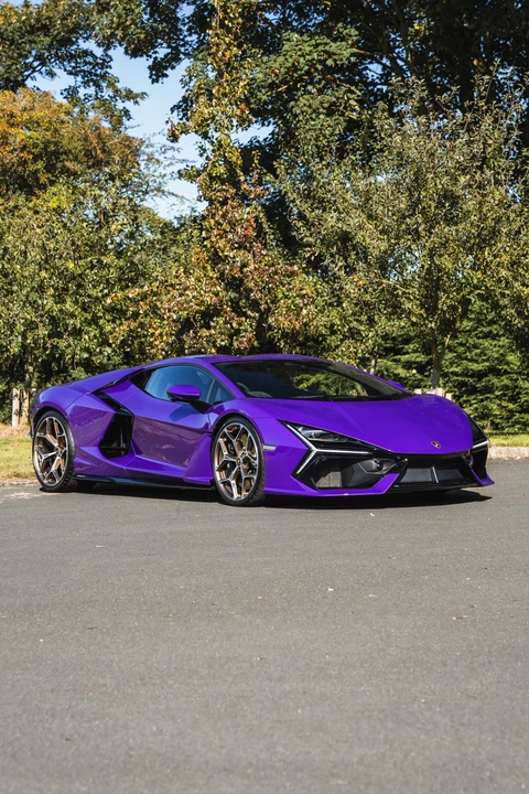 2024 Lamborghini Revuelto - Image 25 of 31