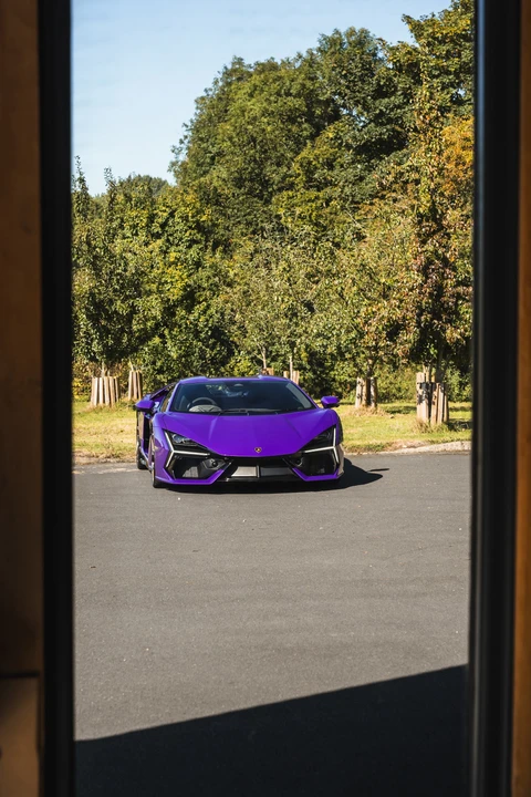 2024 Lamborghini Revuelto - Image 26 of 31