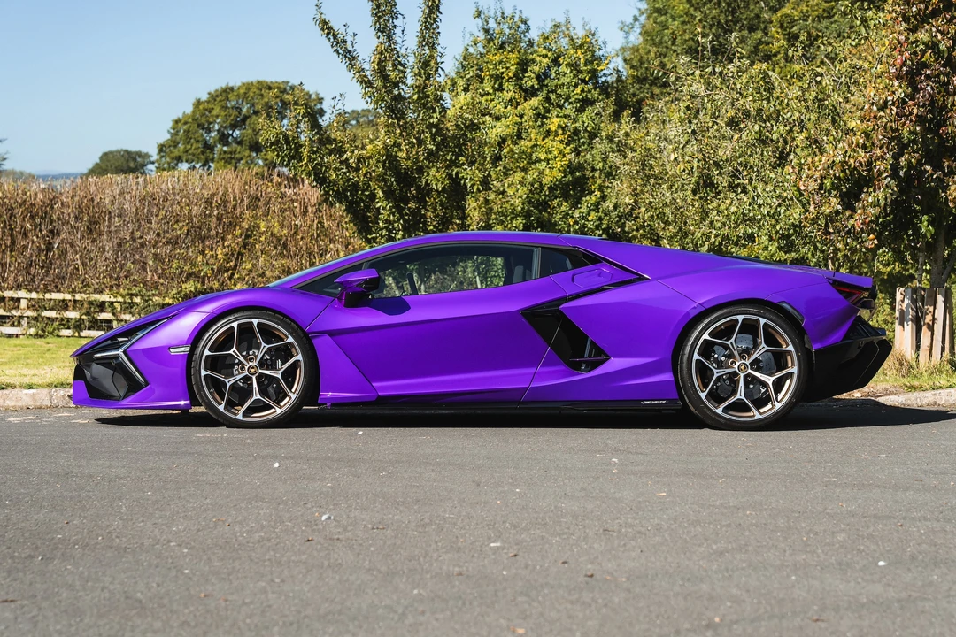 2024 Lamborghini Revuelto - Image 30 of 31