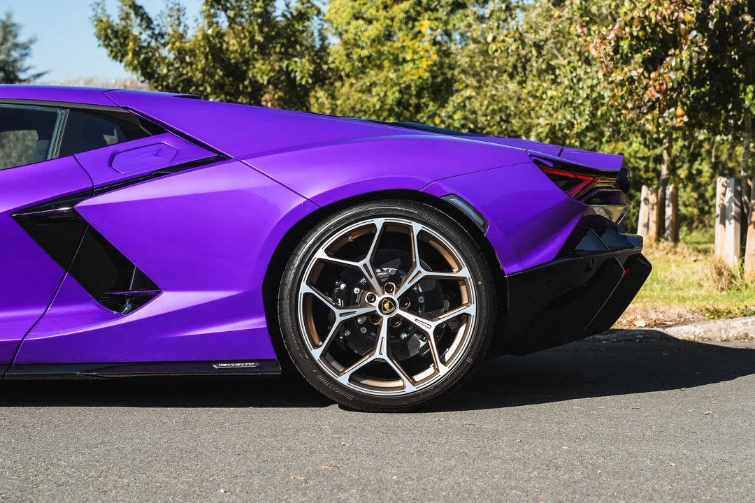 2024 Lamborghini Revuelto - Image 31 of 31