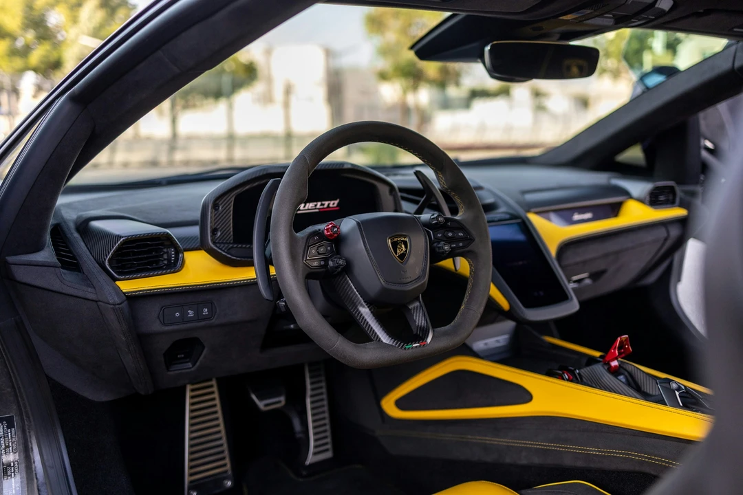 2024 Lamborghini Revuelto - Image 4 of 21