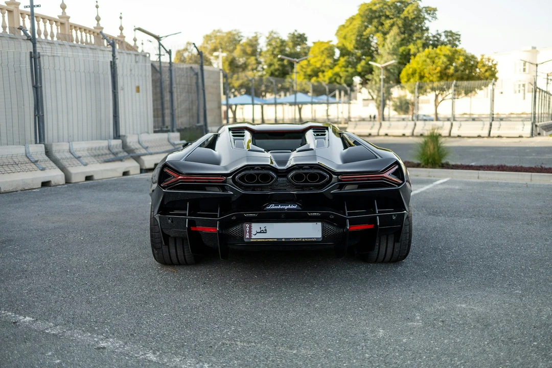 2024 Lamborghini Revuelto - Image 13 of 21