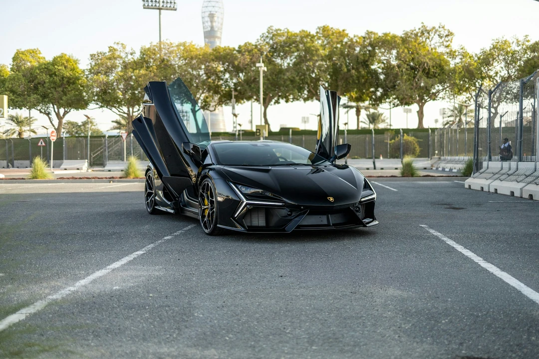 2024 Lamborghini Revuelto - Image 20 of 21