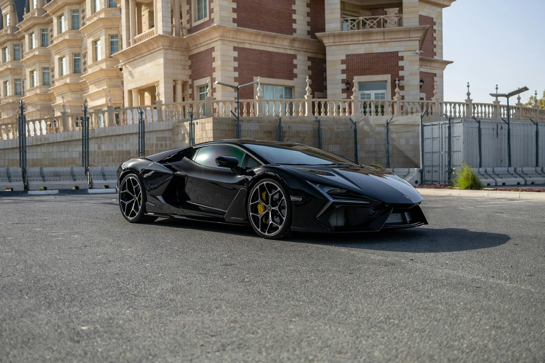 2024 Lamborghini Revuelto - Image 12 of 21