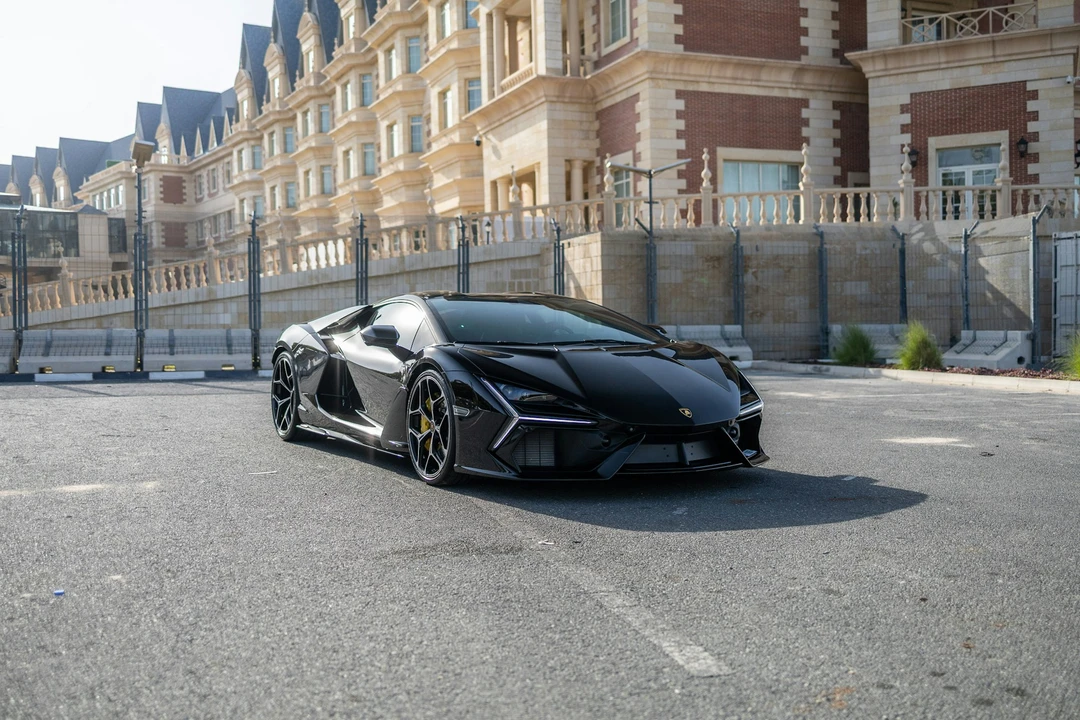 2024 Lamborghini Revuelto - Image 11 of 21